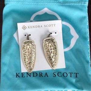 Kendra Scott Sadie Filigree Earrings